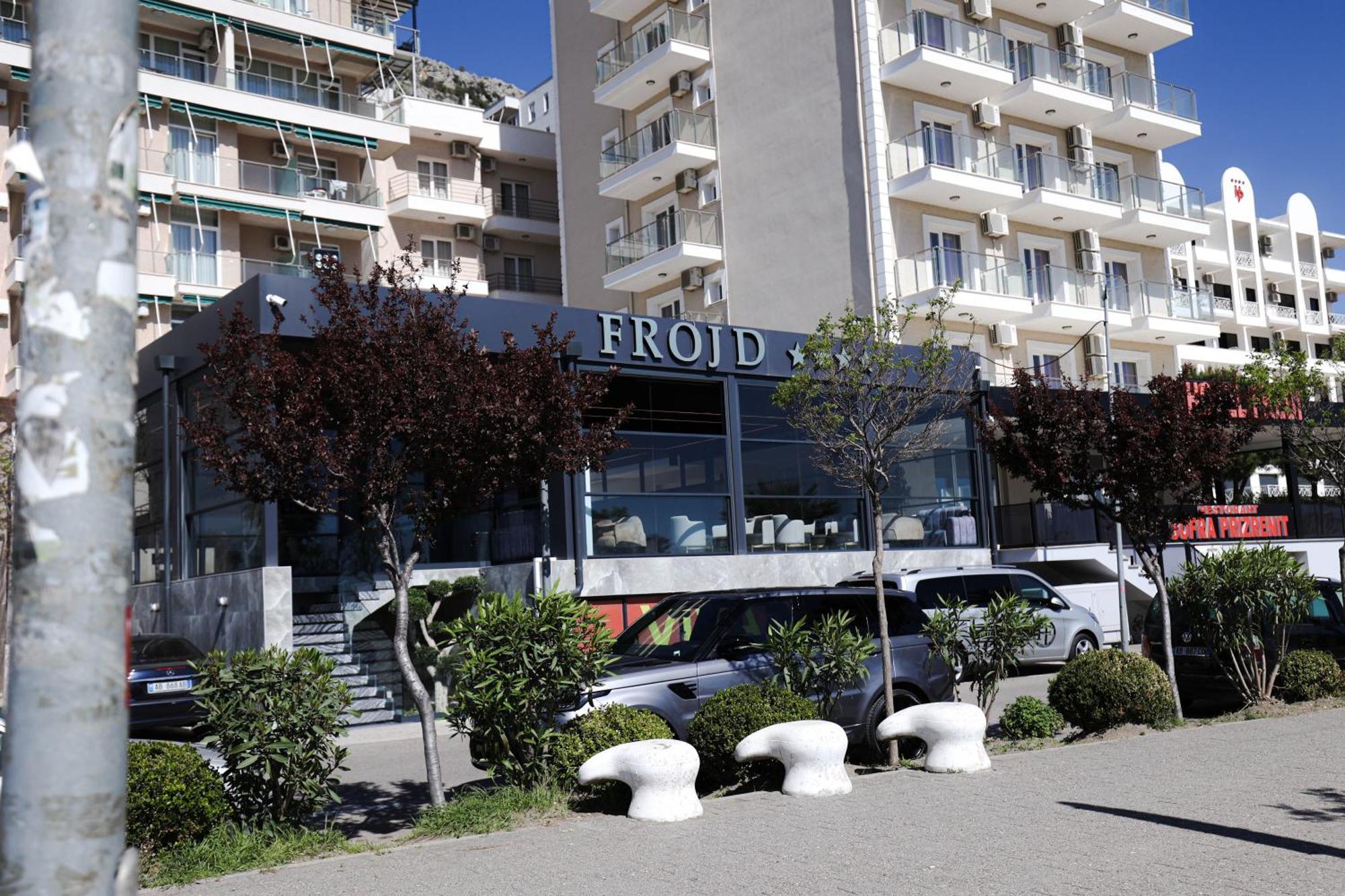 Hotel Frojd - Beach Front Resort Shëngjin Exterior foto